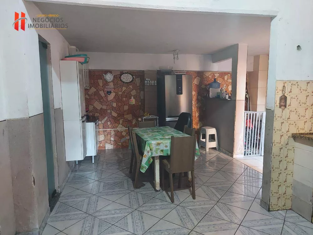 Casa, 4 quartos, 270 m² - Foto 36