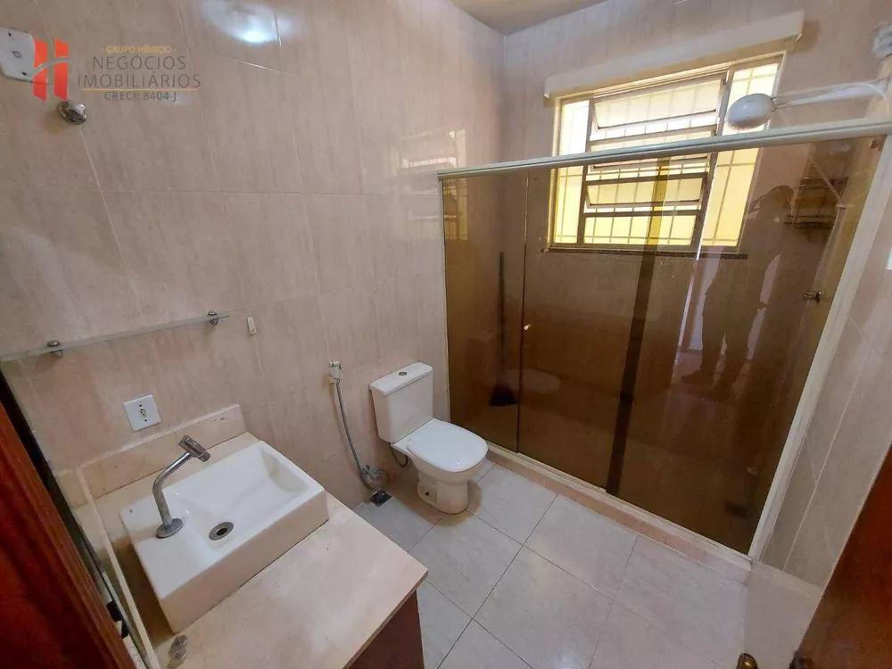 Casa à venda com 5 quartos, 300m² - Foto 6