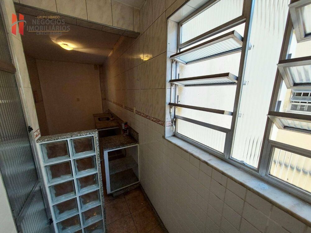 Apartamento à venda com 2 quartos, 85m² - Foto 4