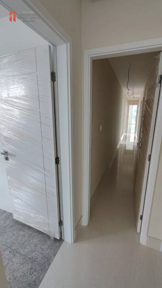 Apartamento, 4 quartos, 195 m² - Foto 29