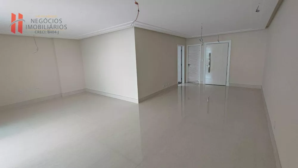 Apartamento, 4 quartos, 195 m² - Foto 7