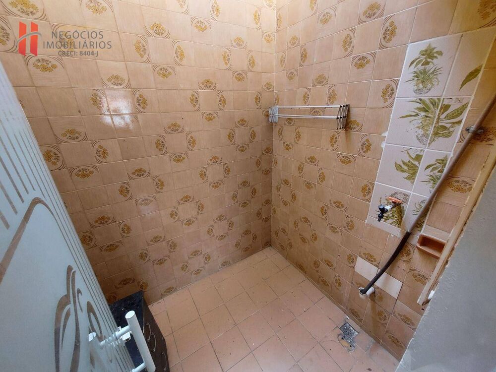 Casa de Condomínio à venda e aluguel com 2 quartos, 310m² - Foto 6