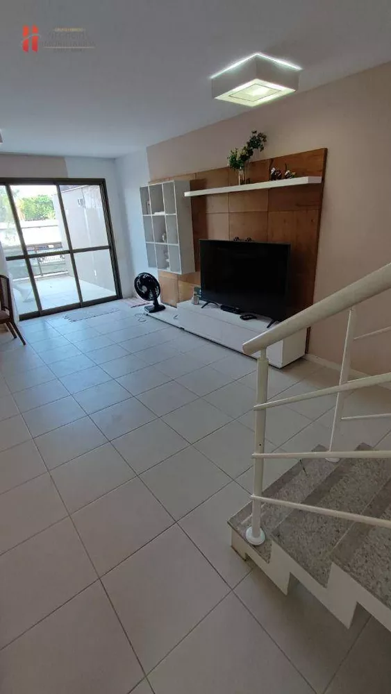 Cobertura, 4 quartos, 195 m² - Foto 2