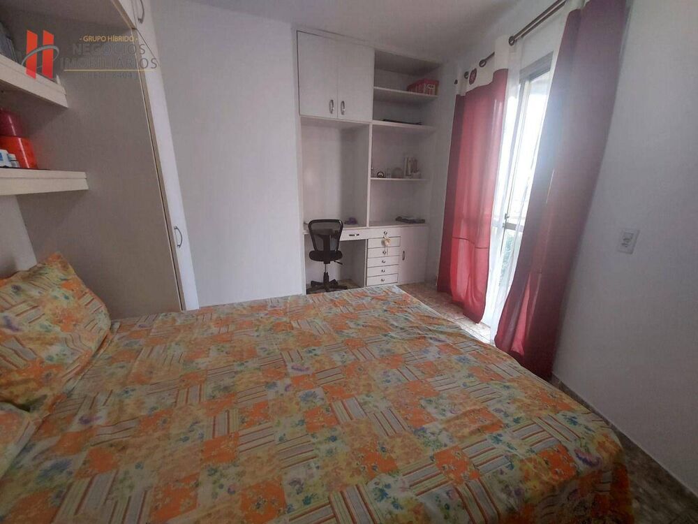 Apartamento à venda com 3 quartos, 78m² - Foto 2