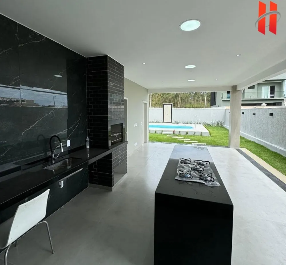 Casa, 4 quartos, 240 m² - Foto 2