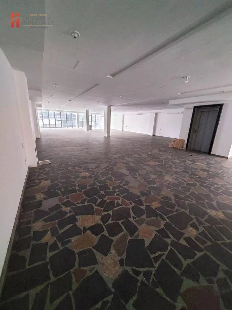 Prédio Inteiro, 850 m² - Foto 1