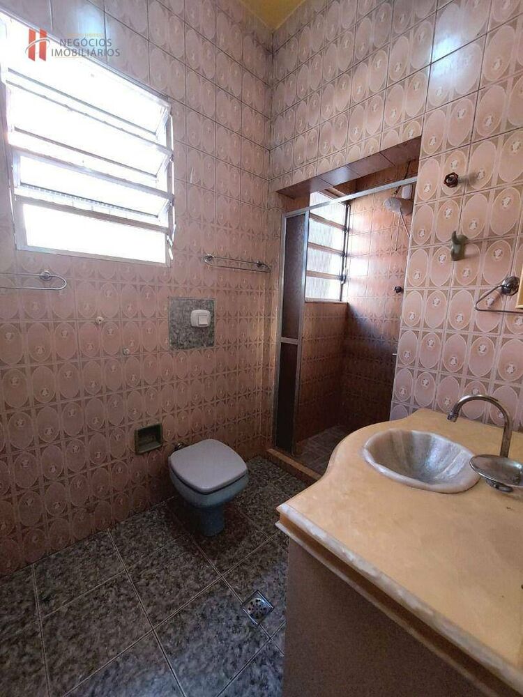 Casa para alugar com 2 quartos, 76m² - Foto 6
