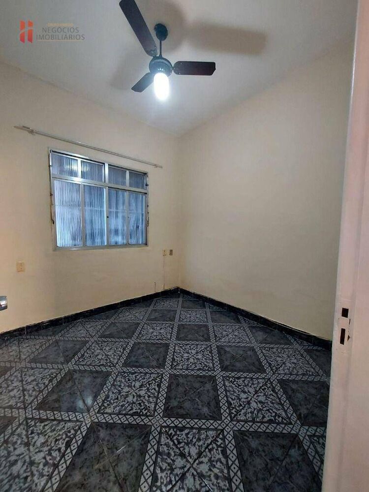 Casa para alugar com 2 quartos, 76m² - Foto 4