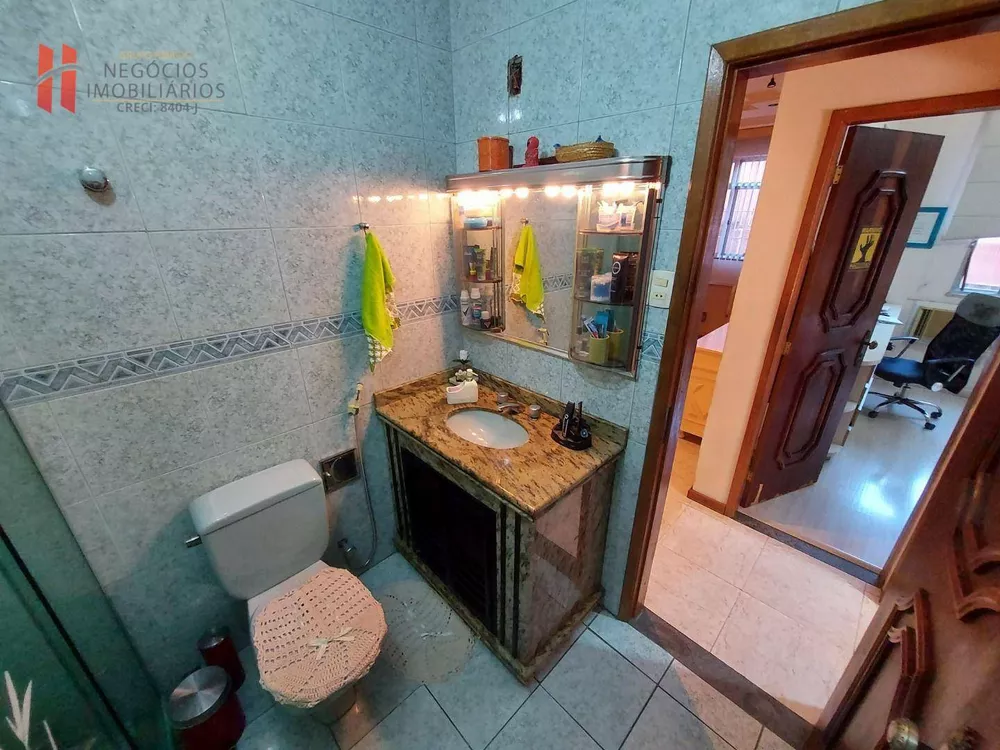 Casa, 3 quartos, 200 m² - Foto 25