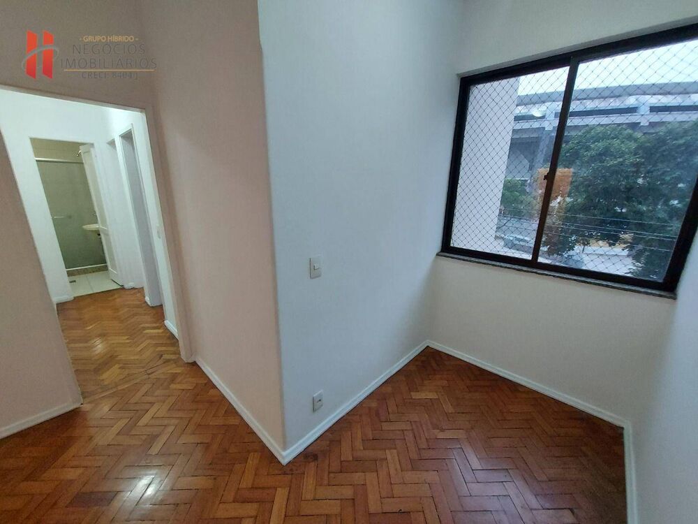 Apartamento à venda com 2 quartos, 62m² - Foto 1