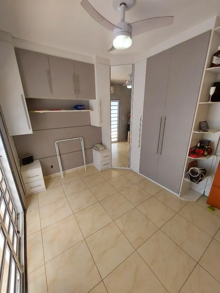 Casa, 4 quartos, 180 m² - Foto 42