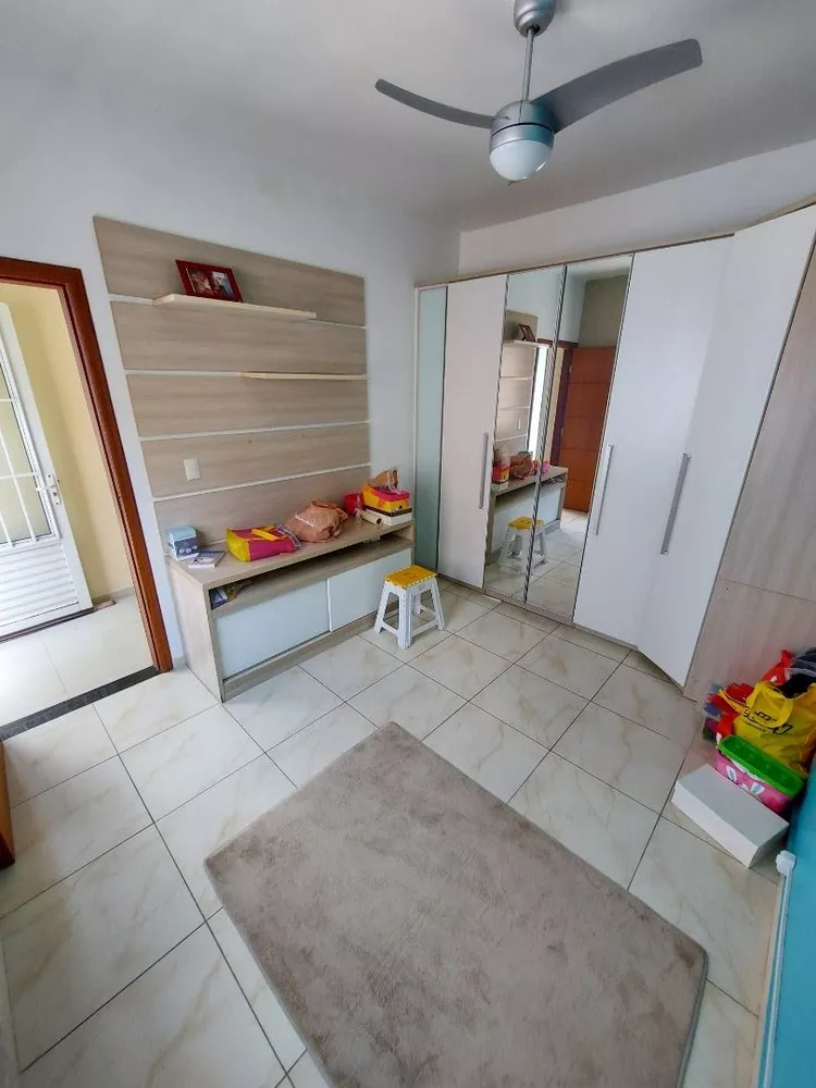 Casa, 4 quartos, 180 m² - Foto 33