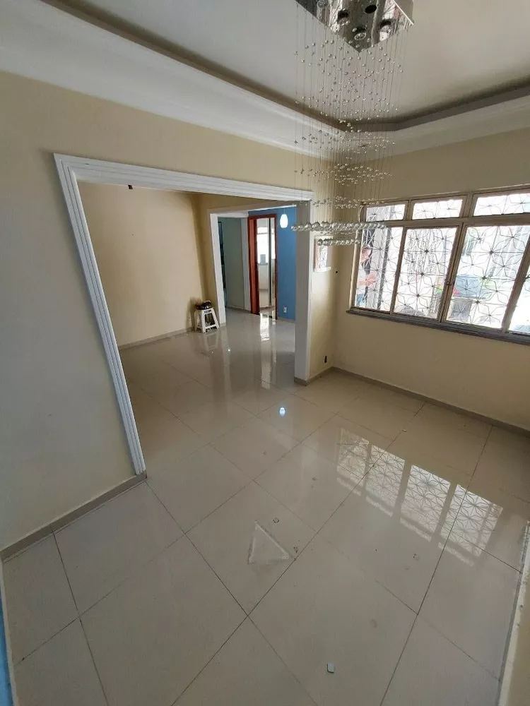 Casa, 4 quartos, 180 m² - Foto 2