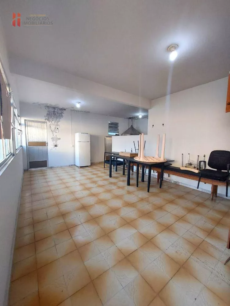 Casa, 5 quartos, 197 m² - Foto 47