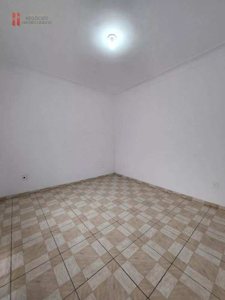 Casa, 3 quartos, 220 m² - Foto 2