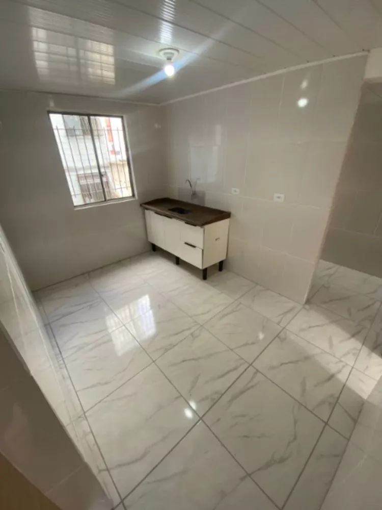 Apartamento à venda com 2 quartos, 46m² - Foto 2