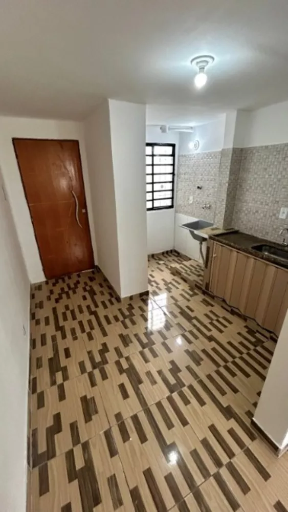 Apartamento à venda com 2 quartos, 46m² - Foto 2