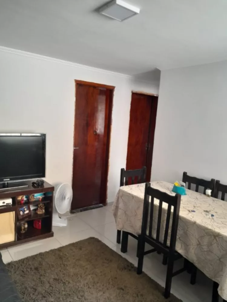 Apartamento à venda com 2 quartos, 46m² - Foto 4