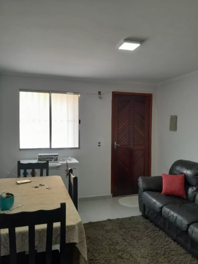 Apartamento à venda com 2 quartos, 46m² - Foto 1