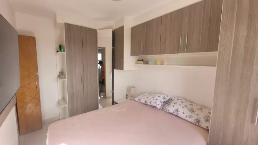 Apartamento à venda com 2 quartos, 48m² - Foto 1