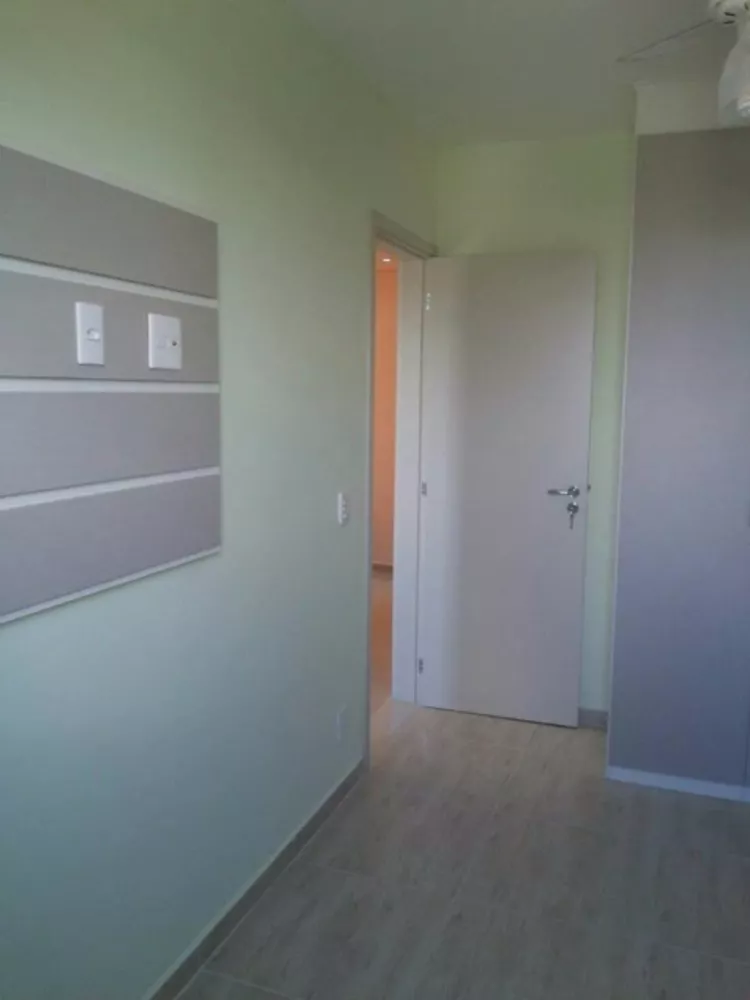 Apartamento à venda com 2 quartos, 47m² - Foto 3