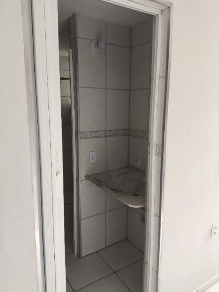 Apartamento para alugar com 2 quartos, 46m² - Foto 4