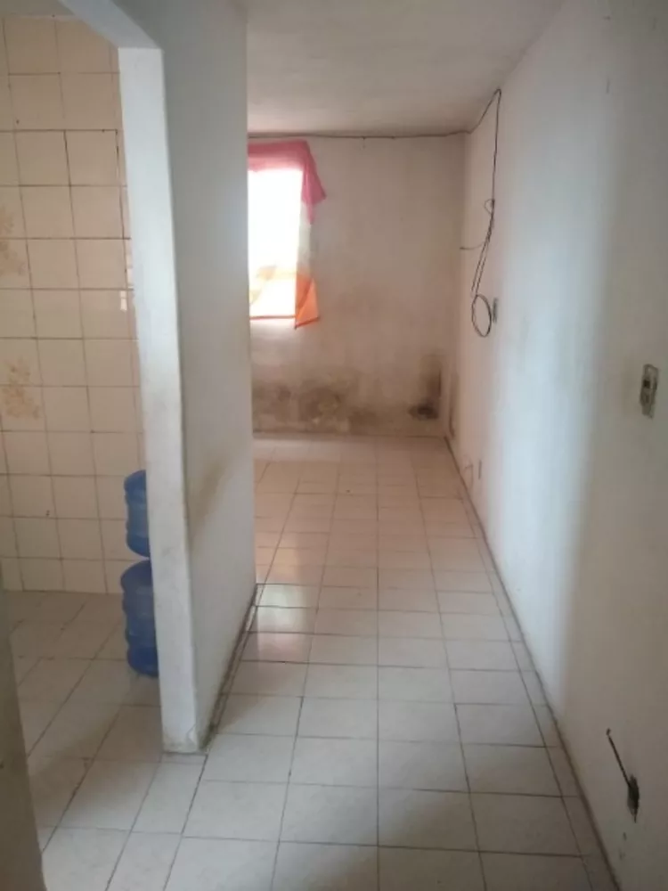 Apartamento à venda com 2 quartos, 46m² - Foto 2