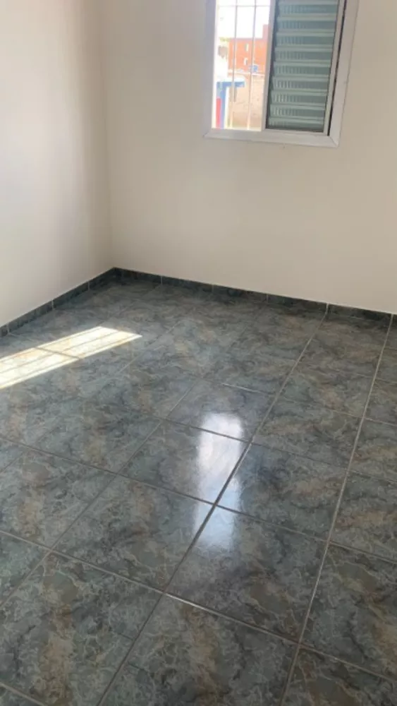 Apartamento à venda com 2 quartos, 46m² - Foto 2