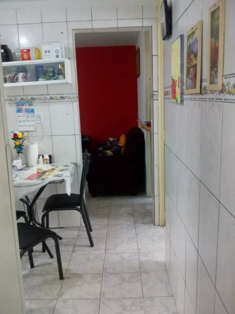 Apartamento à venda com 2 quartos, 46m² - Foto 3