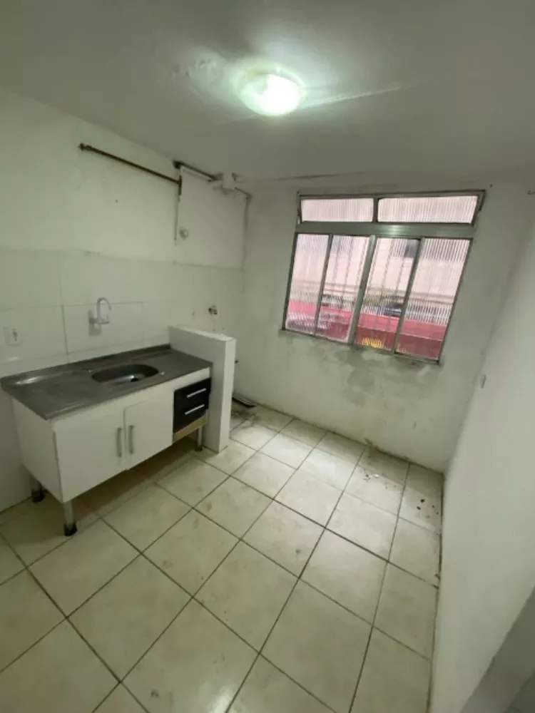 Apartamento à venda com 2 quartos, 46m² - Foto 2