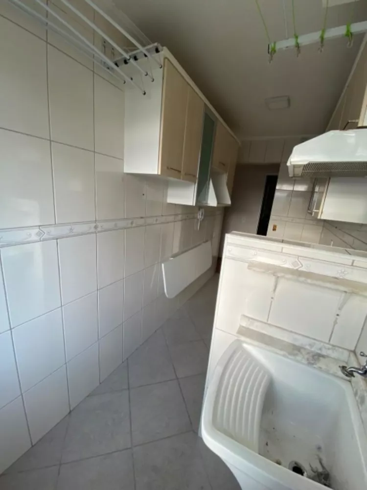 Apartamento à venda com 2 quartos, 48m² - Foto 7