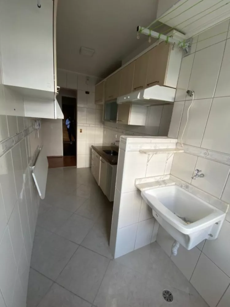 Apartamento à venda com 2 quartos, 48m² - Foto 6