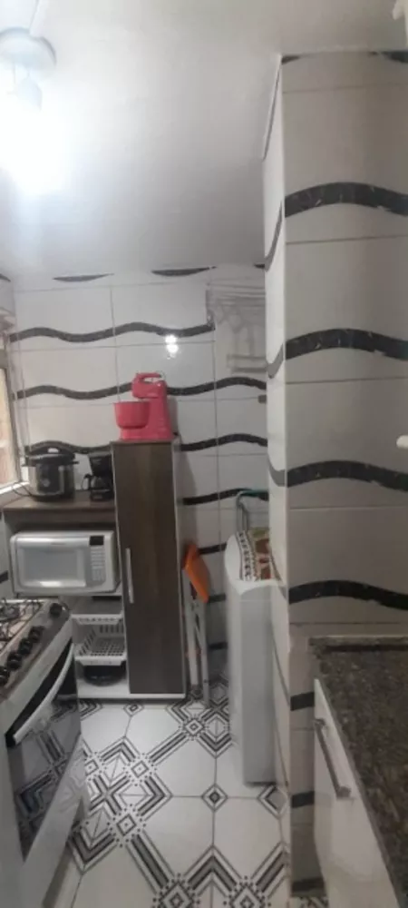 Apartamento à venda com 2 quartos, 46m² - Foto 5