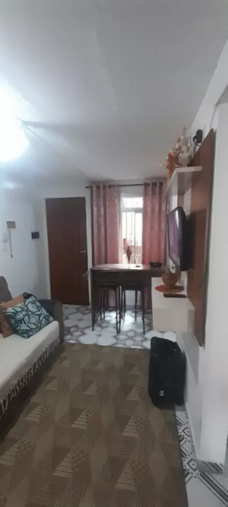 Apartamento à venda com 2 quartos, 46m² - Foto 1