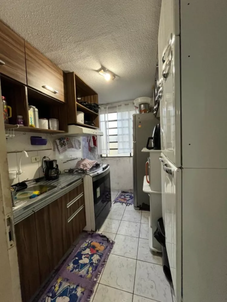 Apartamento à venda com 2 quartos, 46m² - Foto 1