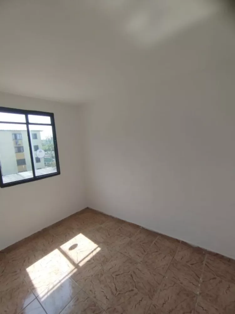 Apartamento à venda com 2 quartos, 46m² - Foto 4