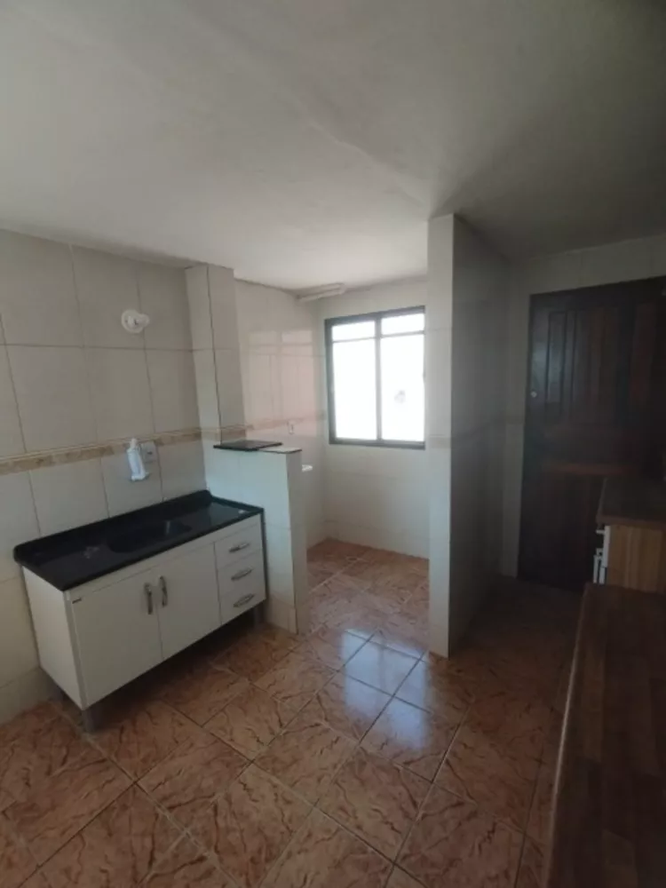 Apartamento à venda com 2 quartos, 46m² - Foto 3