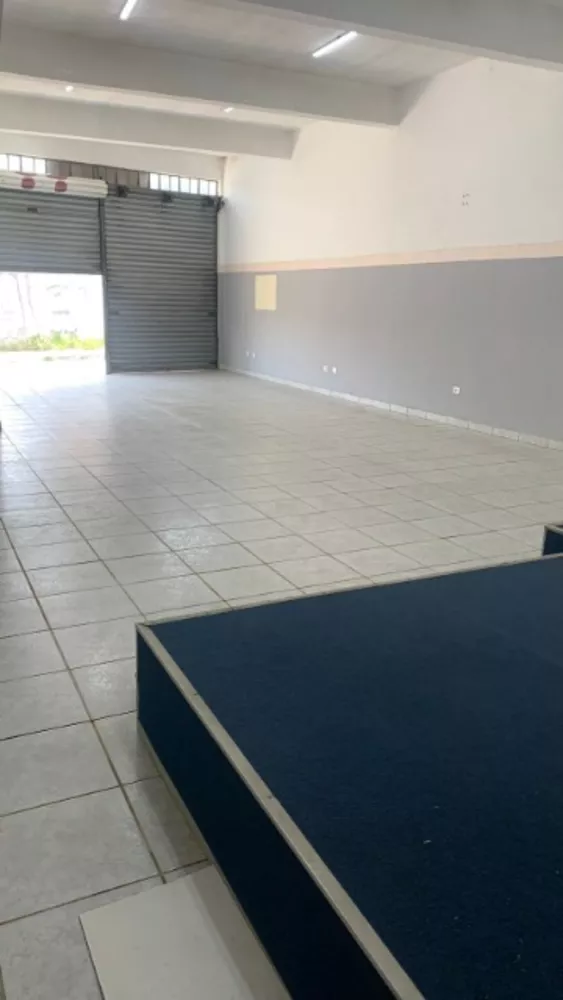 Loja-Salão para alugar, 140m² - Foto 2