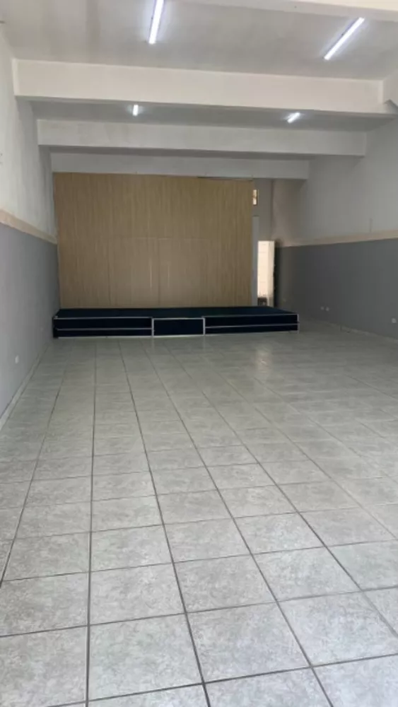 Loja-Salão para alugar, 140m² - Foto 1