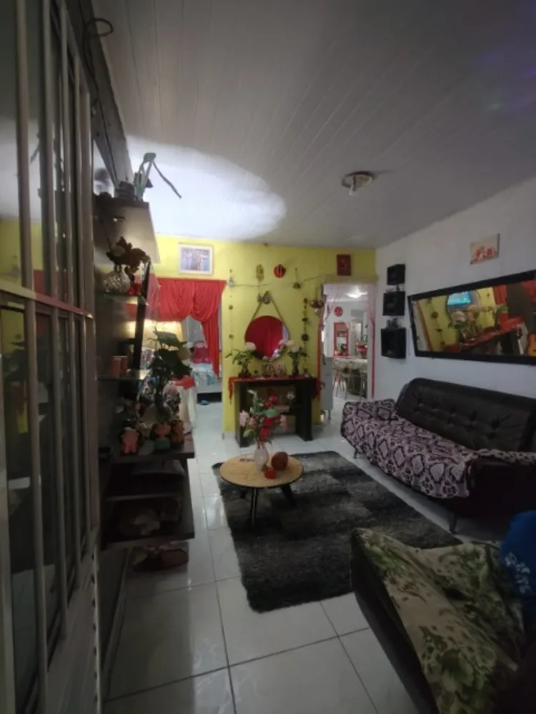 Casa, 6 quartos, 120 m² - Foto 2