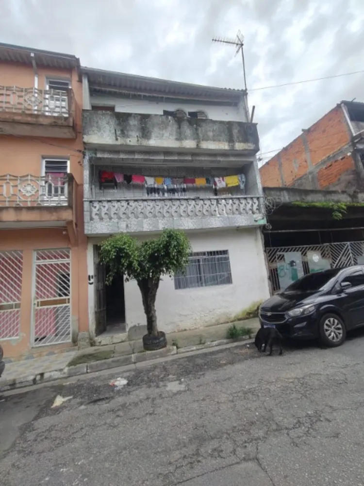 Casa, 6 quartos, 120 m² - Foto 1