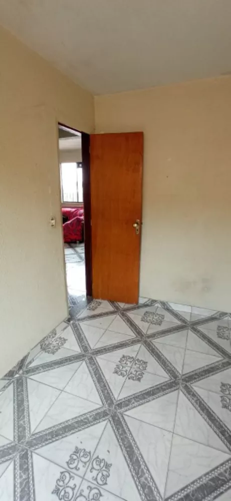 Apartamento à venda com 2 quartos, 46m² - Foto 3