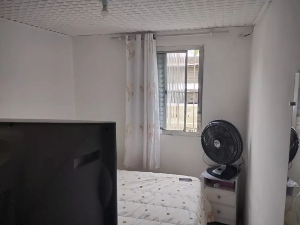 Apartamento à venda com 2 quartos, 44m² - Foto 2