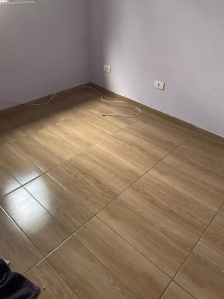 Casa para alugar com 1 quarto, 46m² - Foto 2