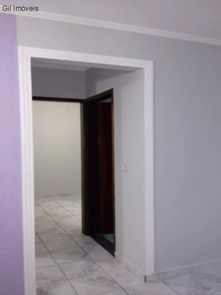 Apartamento à venda com 2 quartos, 60m² - Foto 2