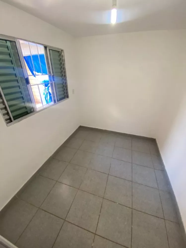 Casa à venda com 3 quartos - Foto 5