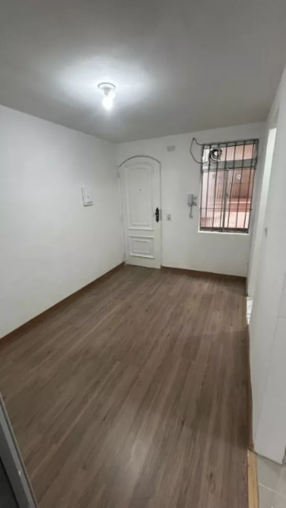 Apartamento à venda com 2 quartos, 36m² - Foto 1