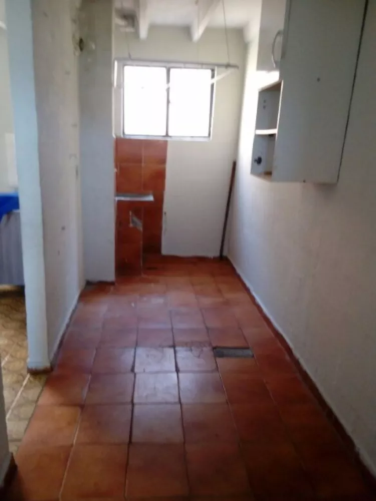 Apartamento à venda com 2 quartos, 46m² - Foto 4