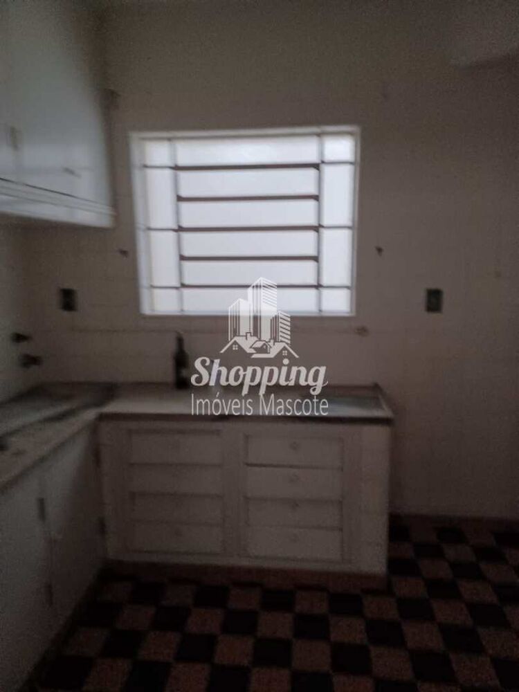 Casa, 3 quartos, 235 m² - Foto 1