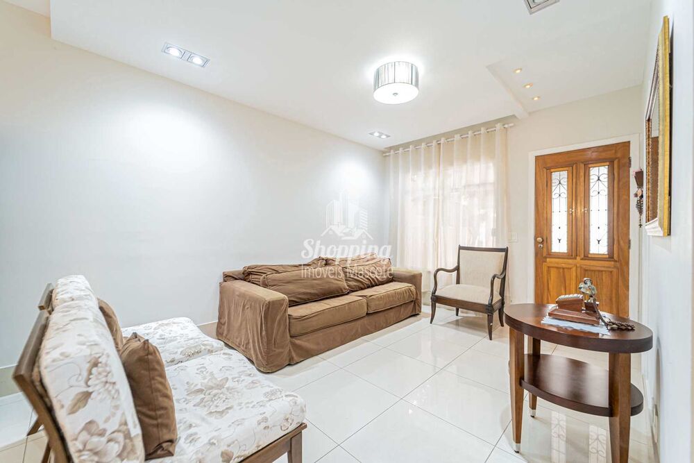 Casa de Condomínio à venda com 4 quartos, 228m² - Foto 3